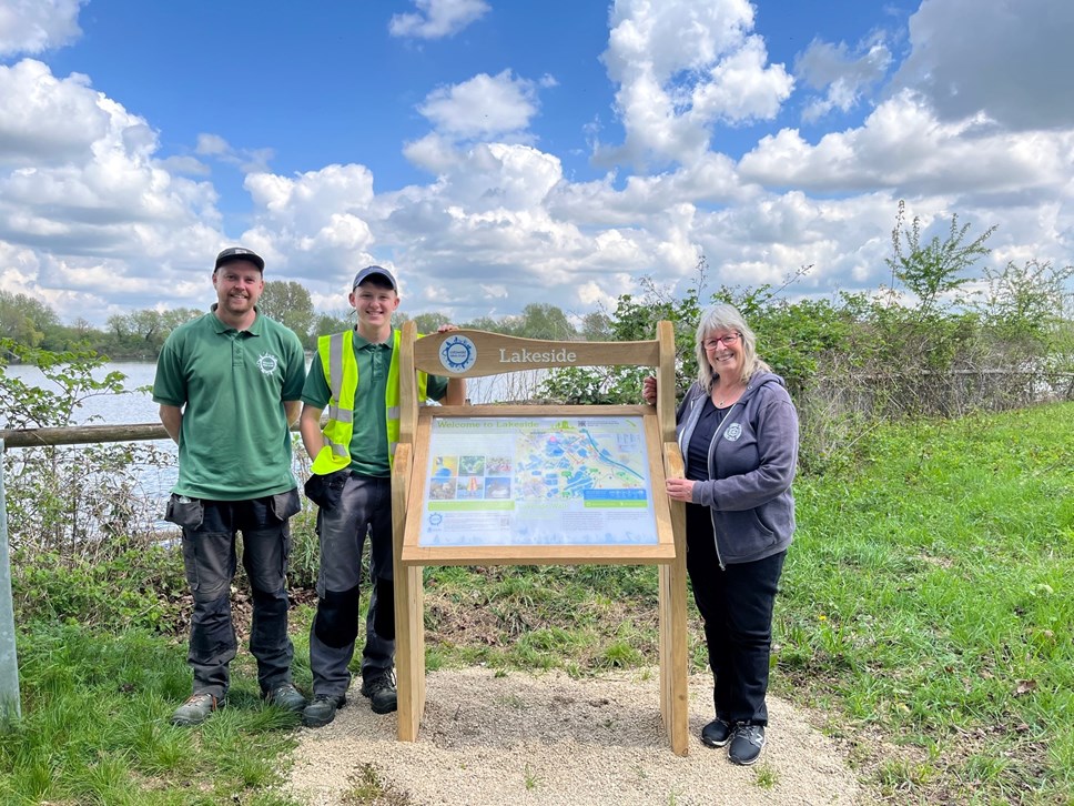 Welcome board at Lakeside car park