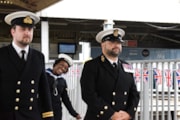 Royal Navy-4: Royal Navy-4