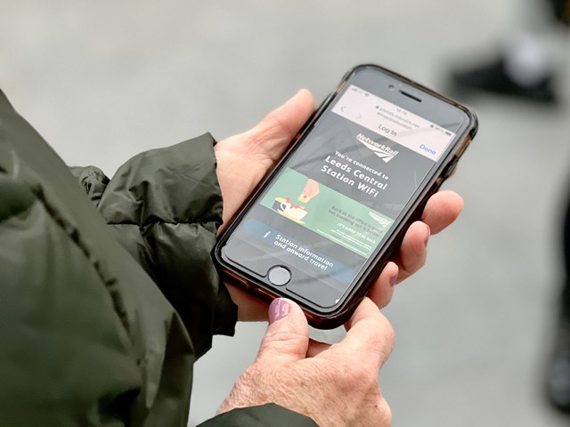 Successful connection to Leeds station WiFi