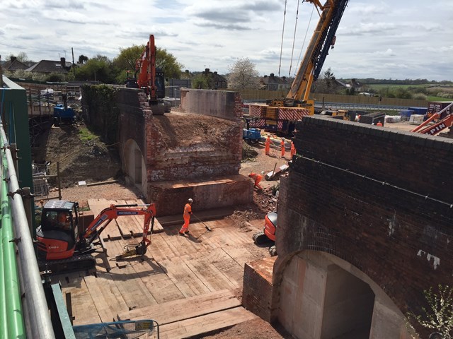 Broad Town Bridge reconstruction, Wiltshire (Sunday, 2 May 2016) 2