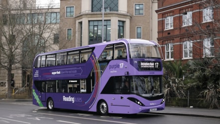 Reading Buses 17 -3