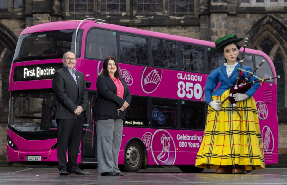 First Bus Glasgow 850 - L to R - Graeme Macfarlan, Commercial Director for First Bus Scotland, & Susan Aitken, Leader of Glasgow City Council