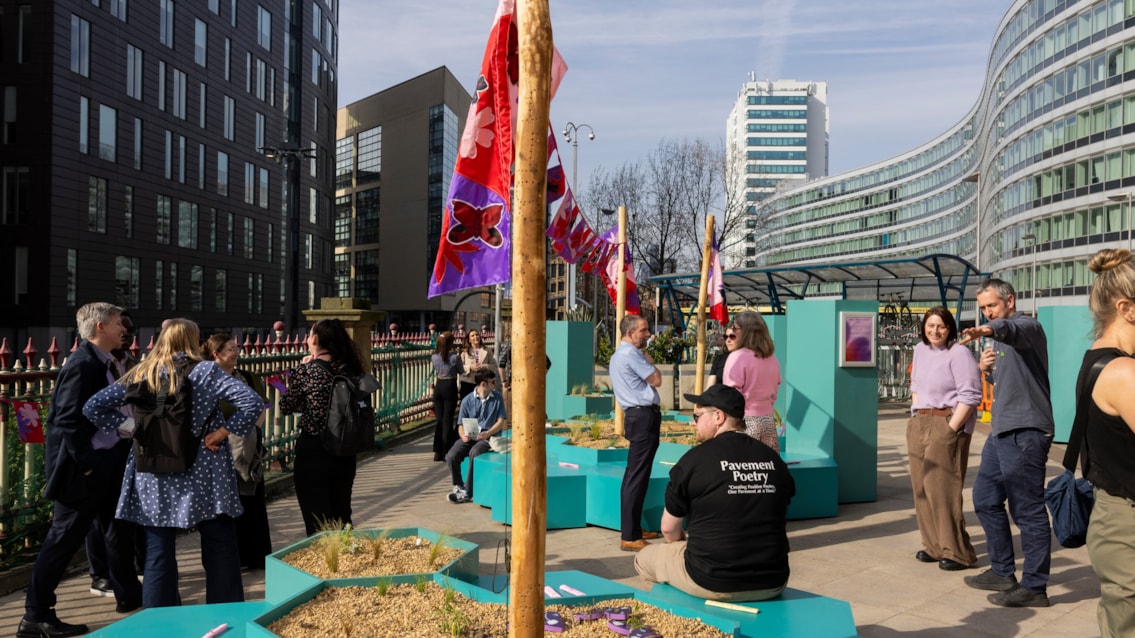 Manchester Piccadilly's first community garden opens to the public: Manchester Piccadilly station sanctuary-2