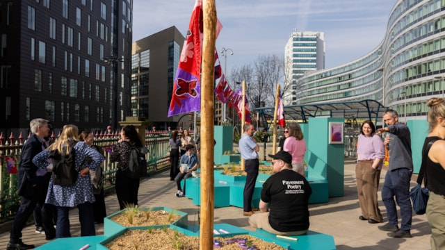 Manchester Piccadilly's first community garden opens to the public: Manchester Piccadilly station sanctuary-2