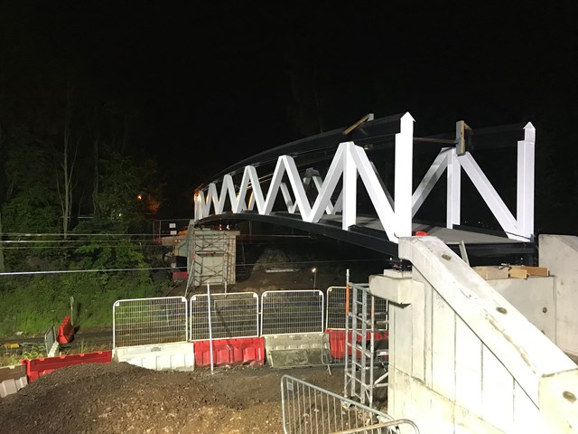 New footbridge installed at Strathbungo: Strathbungo Footbridge installation