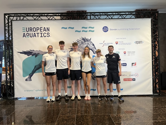 European Junior Championships July 2025: Five swimmers got selected from Leeds for the European Junior Championships this year, more than from any other programme and the highest number Leeds has had selected since 2008.

From left to right: Emma Wood, Daniel Ransom, Gabriel Shepherd, Hollie Wilson, Matilda Potter and coach Jamie Fowler.