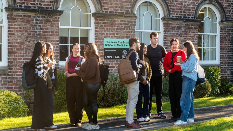 PCSM students at Fusehill St campus (1)