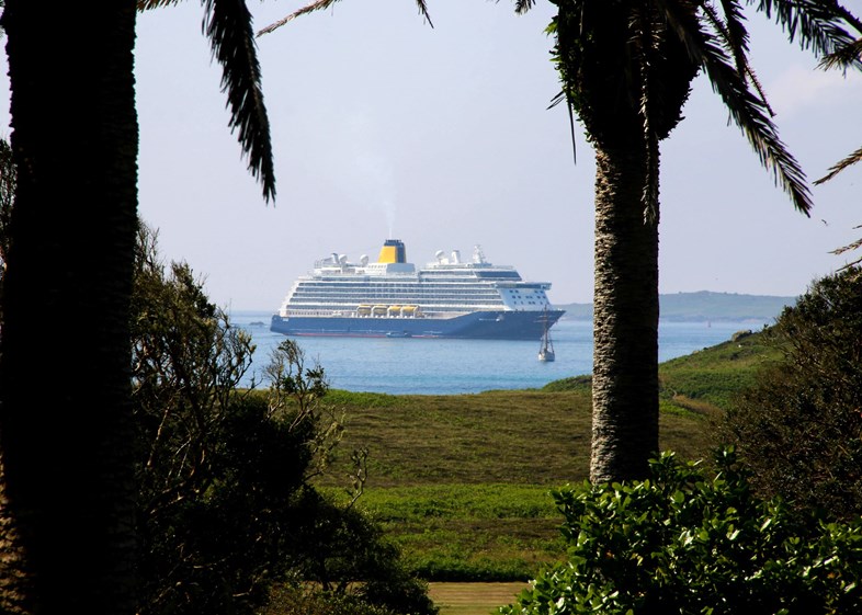 Saga Cruises' Spirit of Discovery in the Isles of Scilly (7) credit