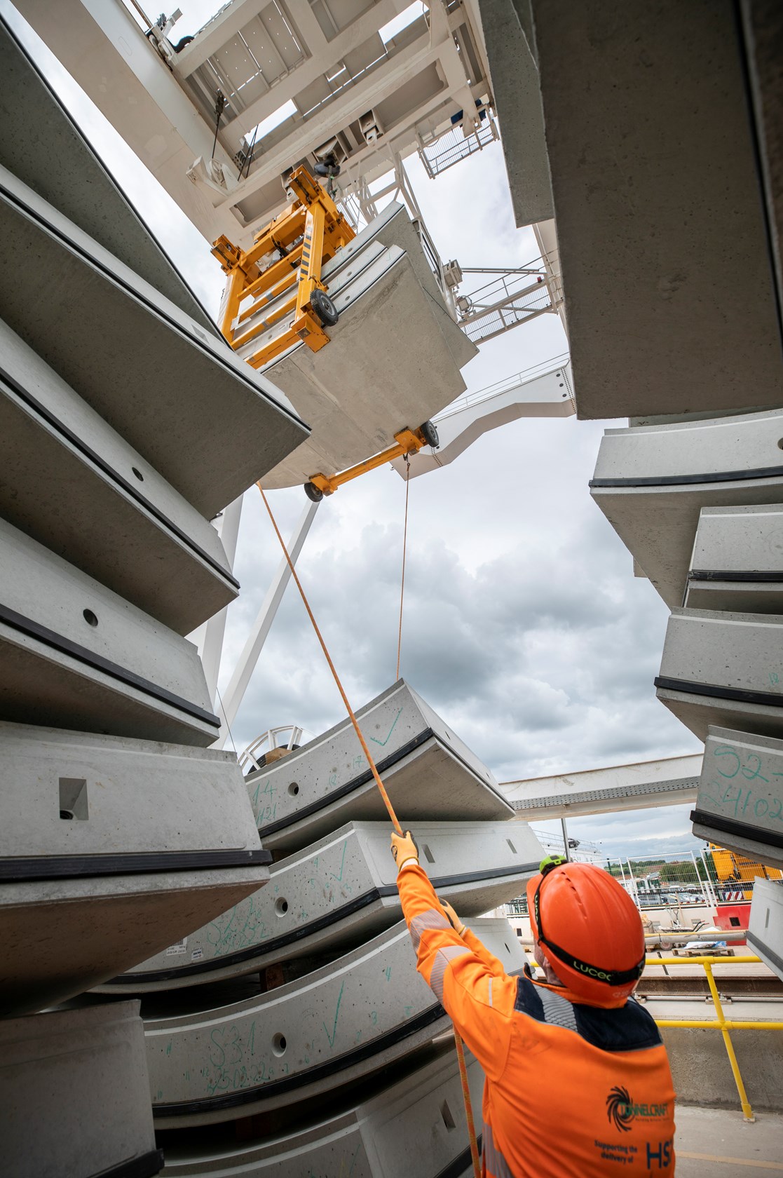 Tunnel segments yard at the Long Itchington Tunnel site-2