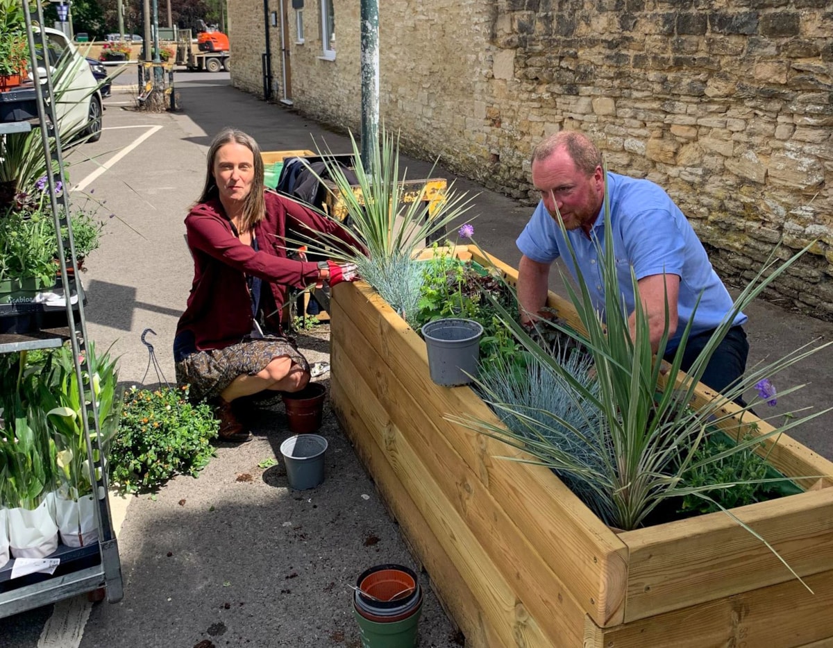 Argos Alleyway planters-3