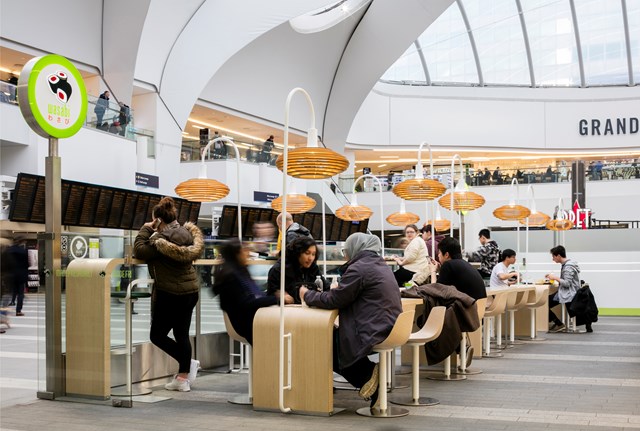 Birmingham New Street - Wasabi: Birmingham New Street 
railway station
train station
Grand Central
Shopping centre
Retail
Shops
Shopping 
Busy
sitting area
eating