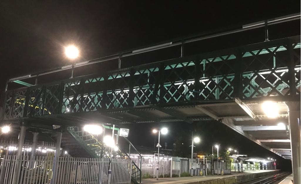 £0.6m investment at Elmers End station to refurbish footbridge in south London: Elmers End footbridge