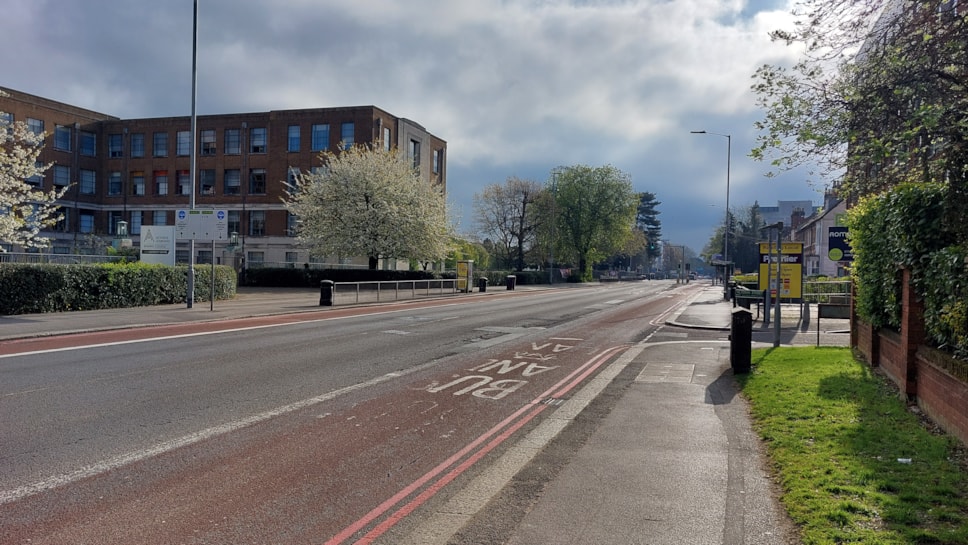 Kings Road looking east