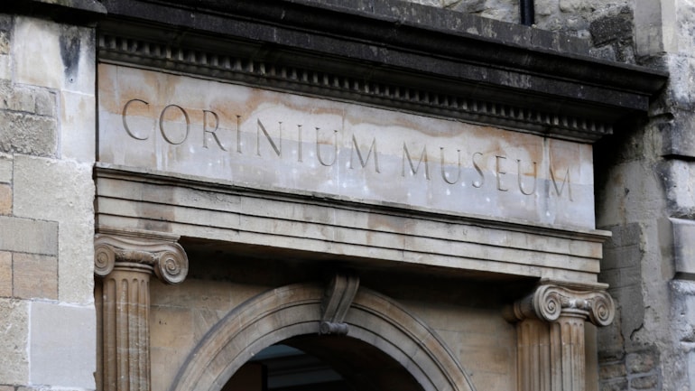 “Wonderful and intriguing” Early Bronze Age artefacts to go on display at the Corinium Museum