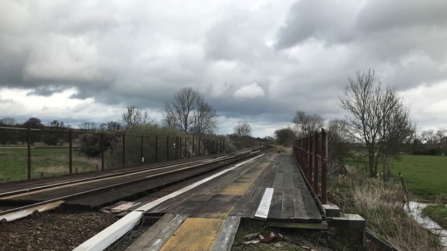 Network Rail will be replacing deteriorating timbers on this railway bridge over the River Deben: Network Rail will be replacing deteriorating timbers on this railway bridge over the River Deben