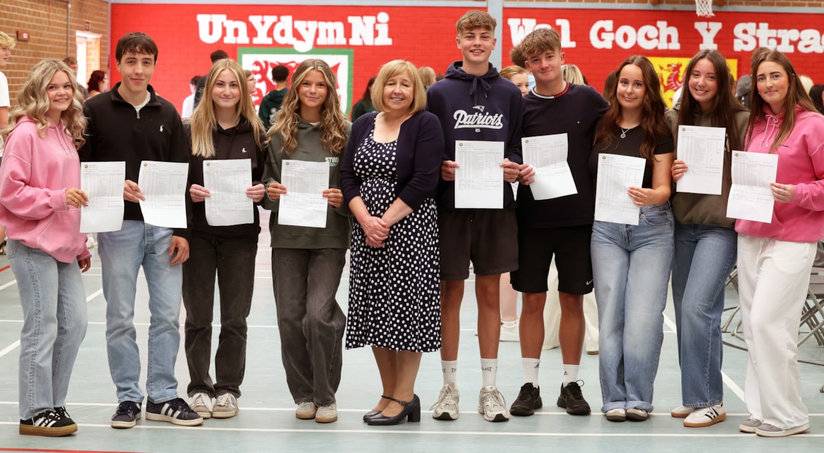 21.08.25 GCSE Results Cab Sec Ed  7