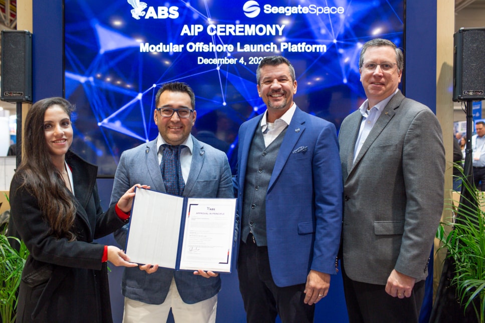 AIP CEREMONY JpgSmall-14