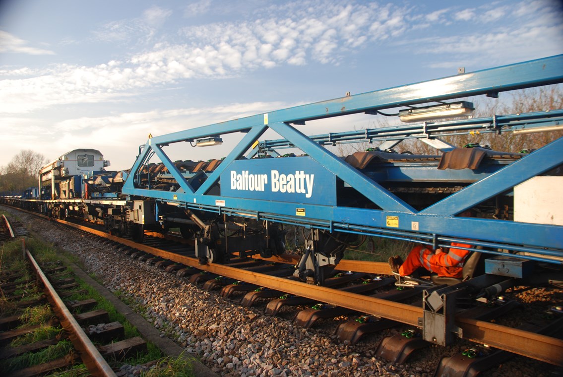New Track Construction train_2: The train that effectively re-lays the track in font of itself.