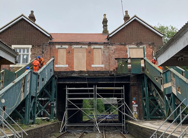 Eridge station footbridge demolished