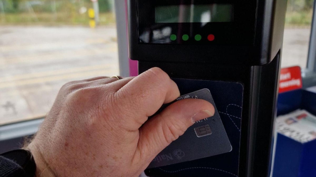 TOTO Reader 3 cropped