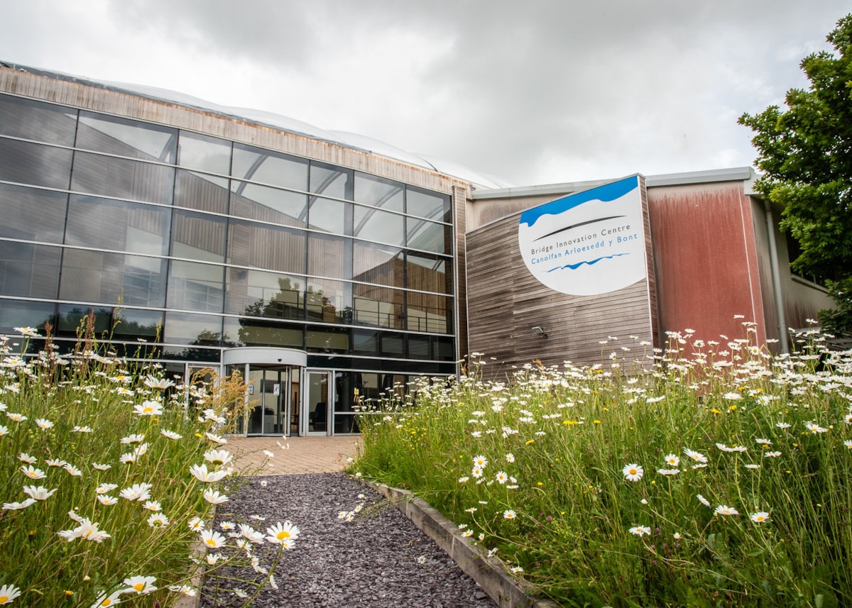 Bridge Innovation Centre external - Canolfan Arloesi Bont allanol