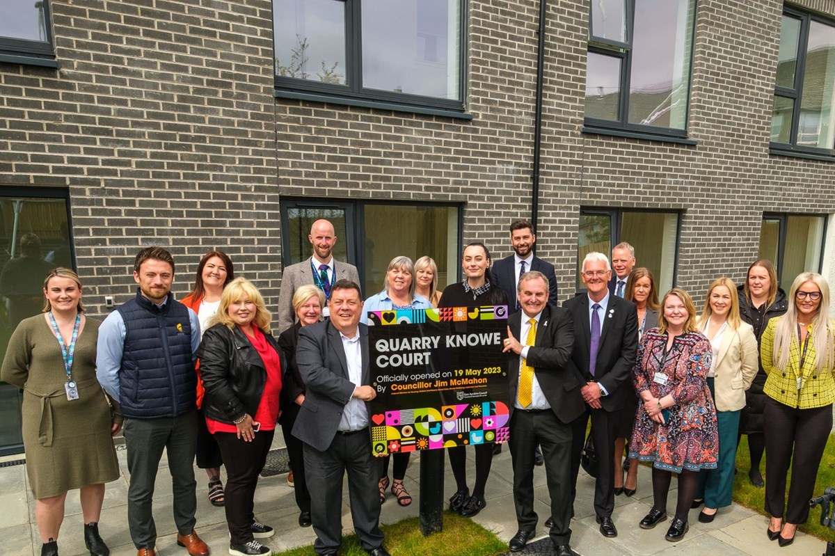 Cllrs McMahon and Reid with local members and reps from Housing Services, FPM, EAHSCP, Enable Scotland and CCG