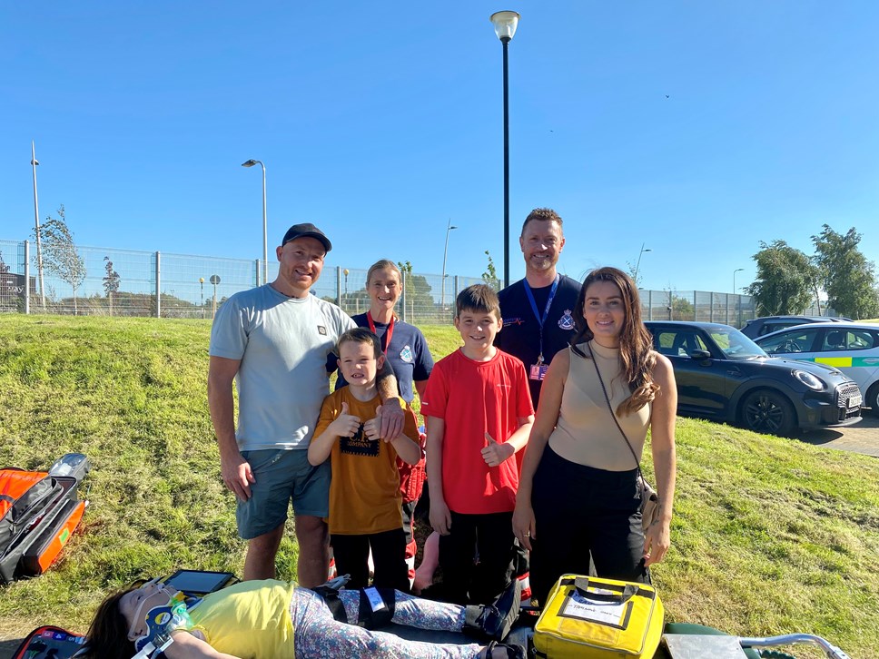 R to L Andy Kelly, Calvin Kelly, Julie Cathcart, Carson Kelly, Michael Gillespie, and Sheree Birse.