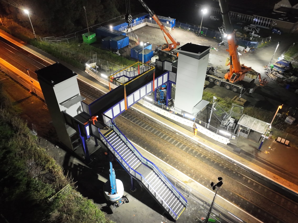 Fife Electrification - Cardenden Footbridge Oct 26 -1