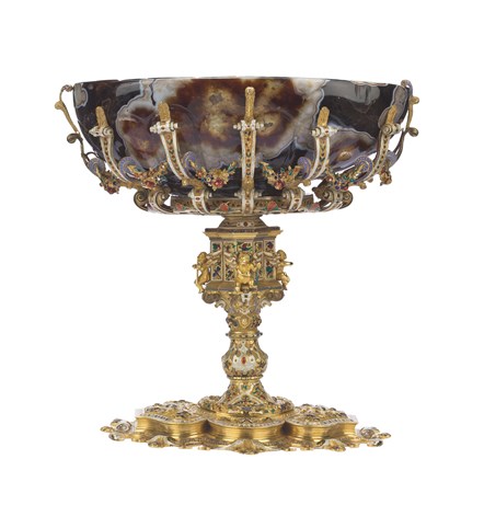 Hamilton-Rothschild tazza, assembled in the early 18th c. Photo © National Museums Scotland