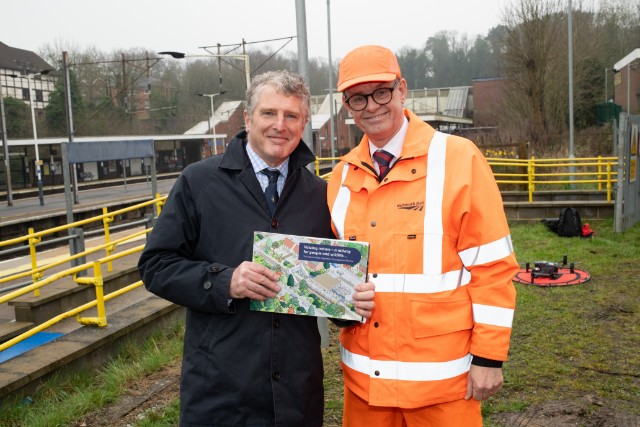 Hadley Wood-5: John Varley holds a copy of his report with Network Rail's Group Safety and Engineering Director, Martin Frobisher