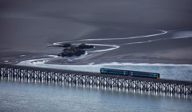 World class photography to be displayed at Leeds station: World class photography to be displayed at Leeds station. Jon Martin's winning entry of the Landscape Photographer of the Year competition 2017