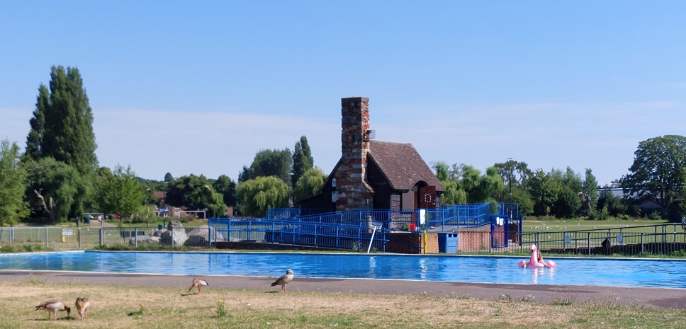 Christchurch Meadows Paddling Pool