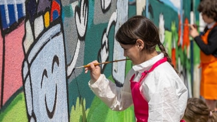 child-painting-mural-2