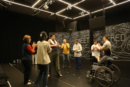 'Meet Fred' production in Japan - Hijinx Theatre