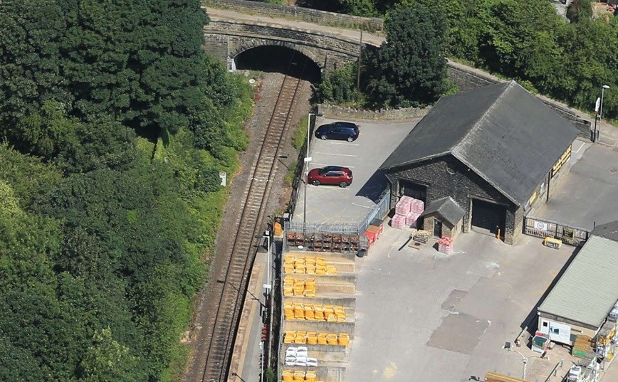 Denby Dale compound for platform extension
