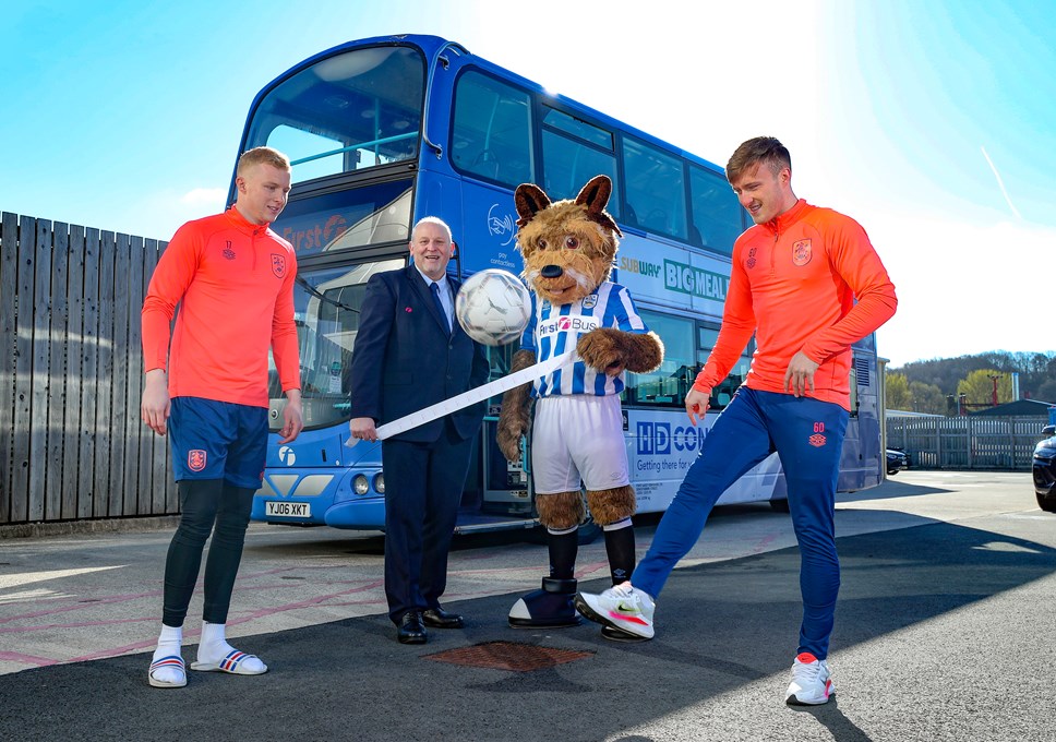 (L-R) Jacob Chapman 2nd team, Richard Stones bus driver, Terry the mascot and Danny Grant 2nd team 1