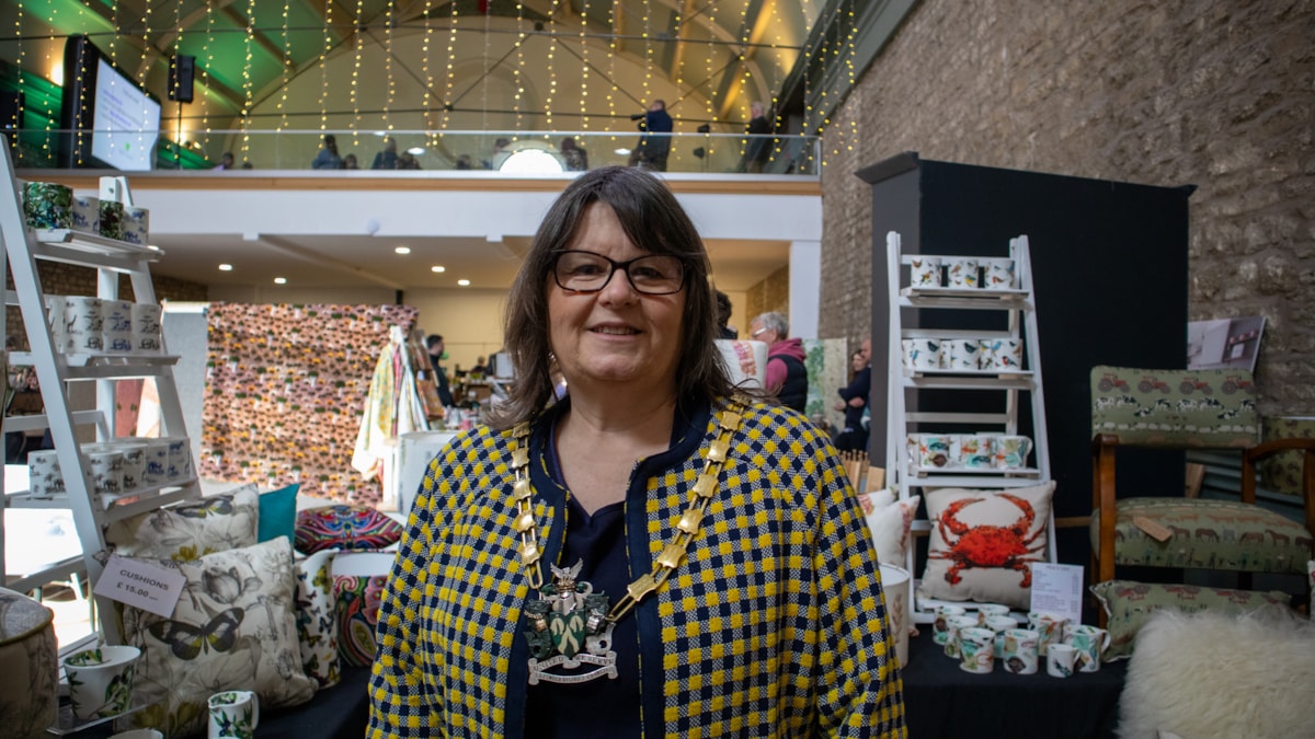 Cotswold Homes and Interiors Festival 2025 - Cllr Nikki Ind (Chair of the Council)