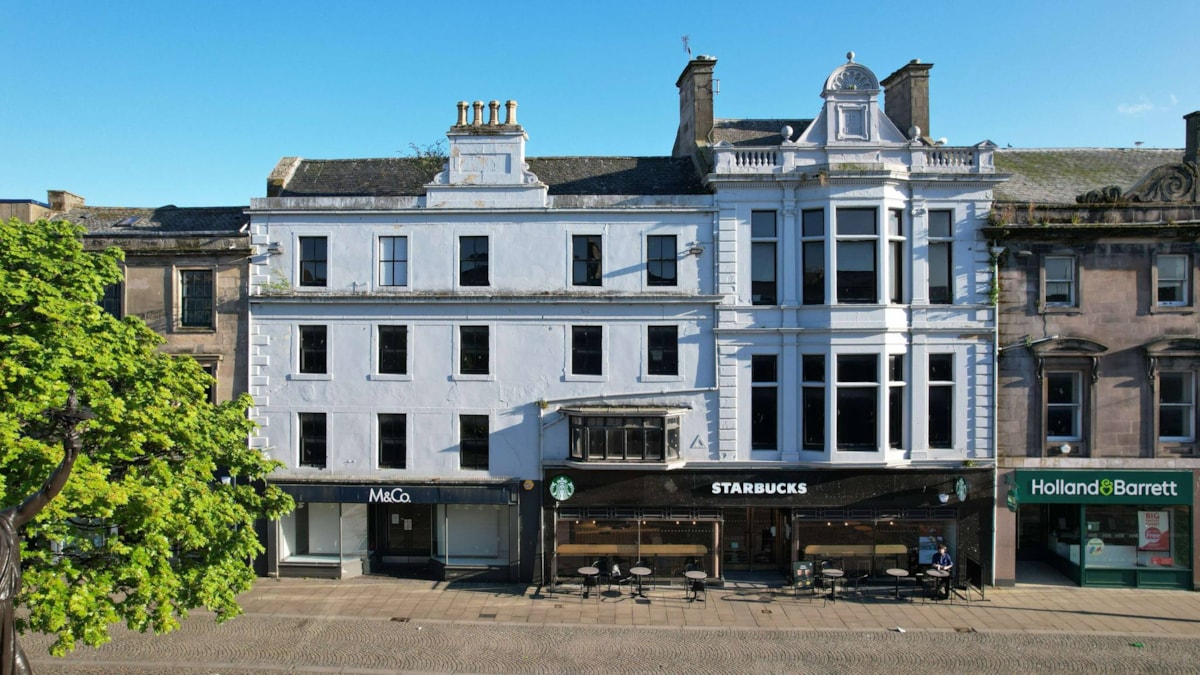 Former Gordon Arms Hotel-2