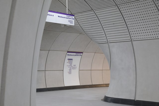 TfL Image - Elizabeth line platform signage westbound