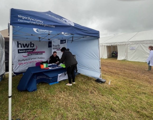 Hwb Bach y Wlad reaches over 11,000 residents, bringing vital support to rural Carmarthenshire: hwb bachy wlad