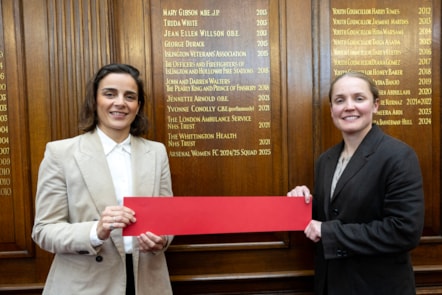Captain Kim Little and head coach Renée Slegers celebrating Arsenal Women's Freedom of the Borough status