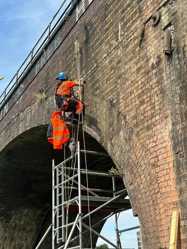 Rope access teams inspecting brickwork on the 179-year-old River Avon viaduct: Rope access teams inspecting brickwork on the 179-year-old River Avon viaduct