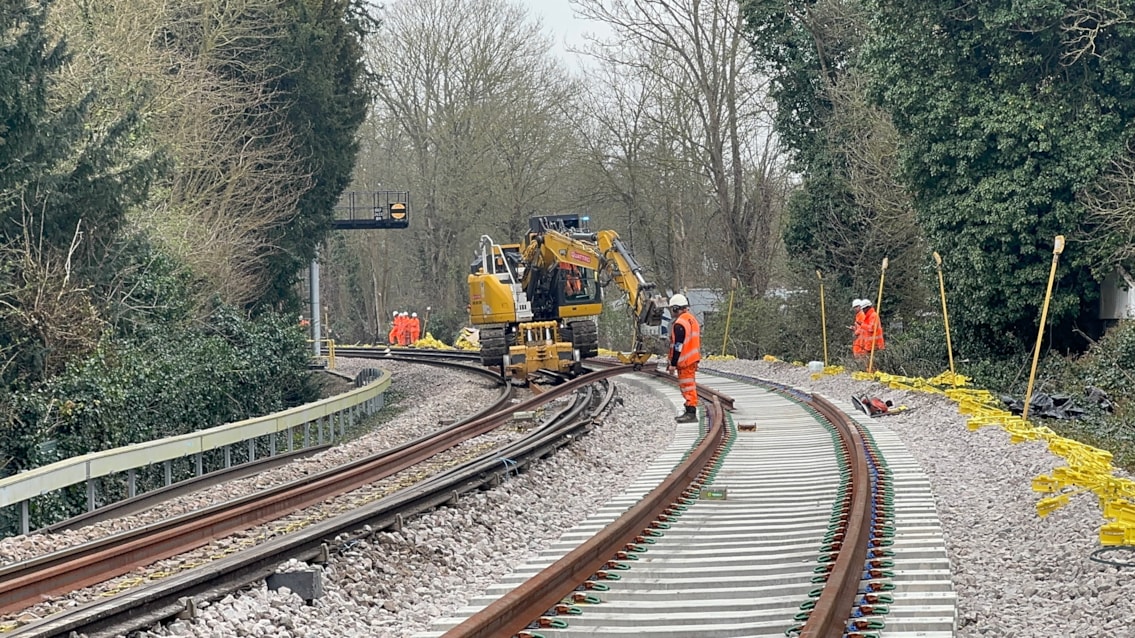 SAVE THE DATE: October half-term to bring changes to train services in Berkshire, Surrey and Hampshire: Windsor March 2025 works