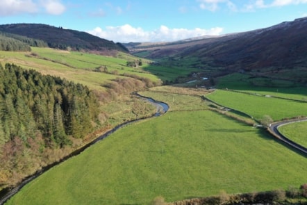 Ffermio Bro  - Bro Machno