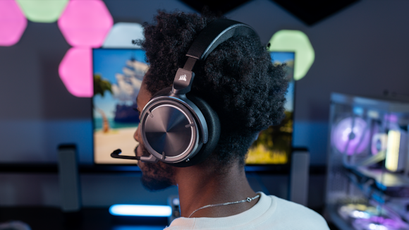 CORSAIR Launches VIRTUOSO MAX Headset with Active Noise Cancellation and Dolby Atmos for Ultra-Immersive Gaming; Available in Both PC and Xbox Versions: VIRTUOSO MAX Hero