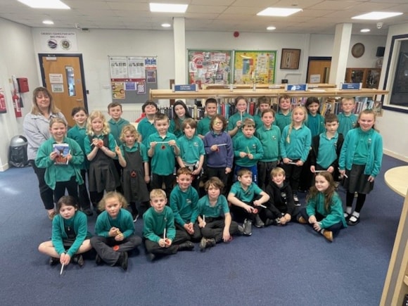 Stars of shelves 3 - sêr y silffoedd 3