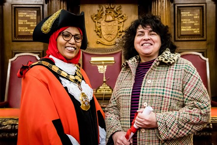 Mayor of Islington, Cllr Rakhia Ismail with ACL Learner Liz Collins