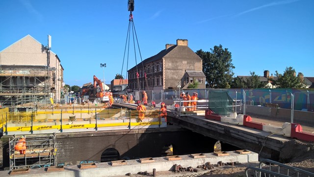 Splott Road bridge in Cardiff to close in February for second phase of railway upgrade work: Splott Road Bridge demolition 270817 2