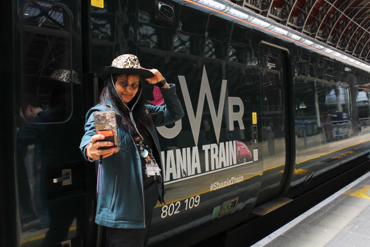 GWR colleague alongside the Shania Train