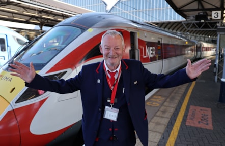 mick-ingledew-in-front-of-an-lner-azuma-lner
